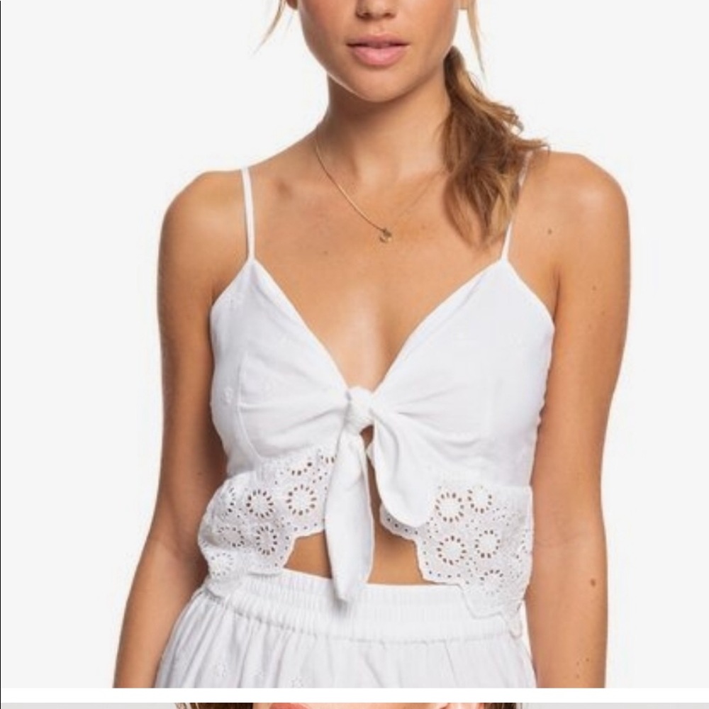 Roxy PLAY THE PART tie-front crop top